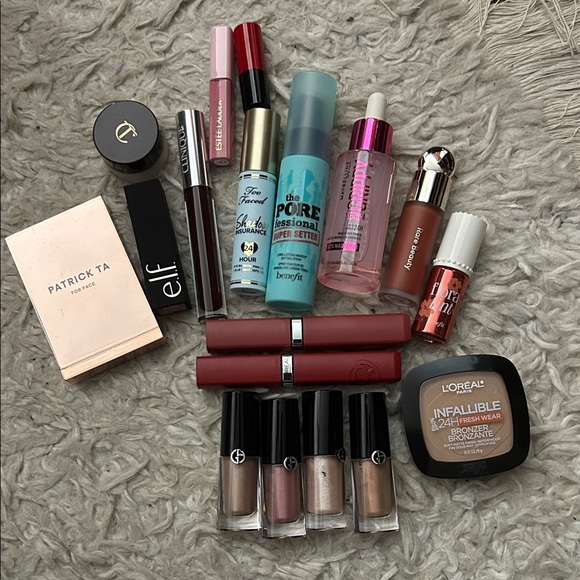 Makeup lot - Picture 1 of 11